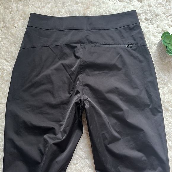 Athleta Radiant black jogger tapered leg shiny pants - Picture 4 of 8